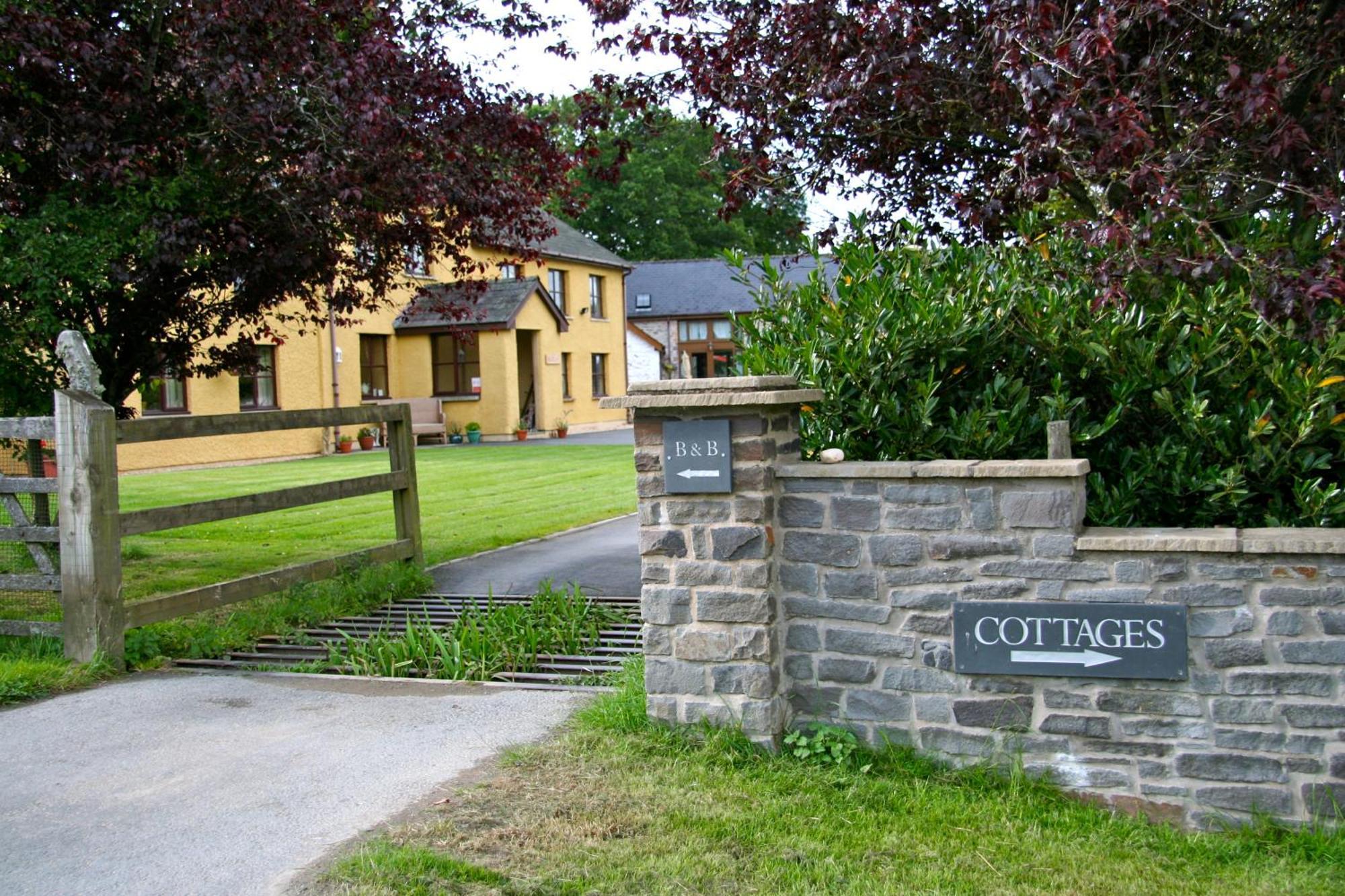 Country house Pwllgwilym Builth Wells