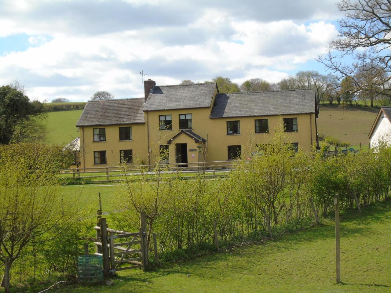 Pwllgwilym * Builth Wells